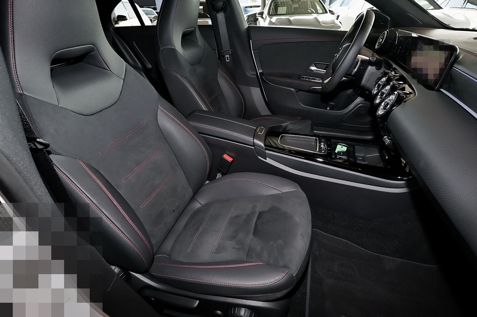 Mercedes-Benz CLA 200 Coupé Edition AMG NIGHT+360°+DISTRONIC foto 4