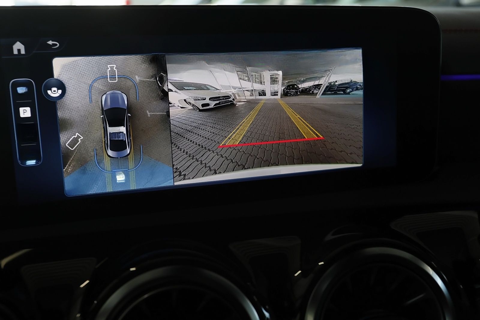 Mercedes-Benz CLA 200 Coupé Edition AMG NIGHT+360°+DISTRONIC foto 10