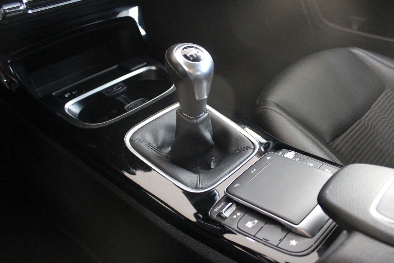 Mercedes-Benz A 200 Paket High-End*GARANTIE foto 23