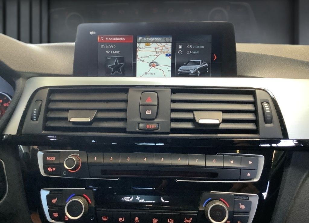 BMW 3er 330i SDach+HuD+Leder+NAVI+AUT+Distr+Facelift foto 10