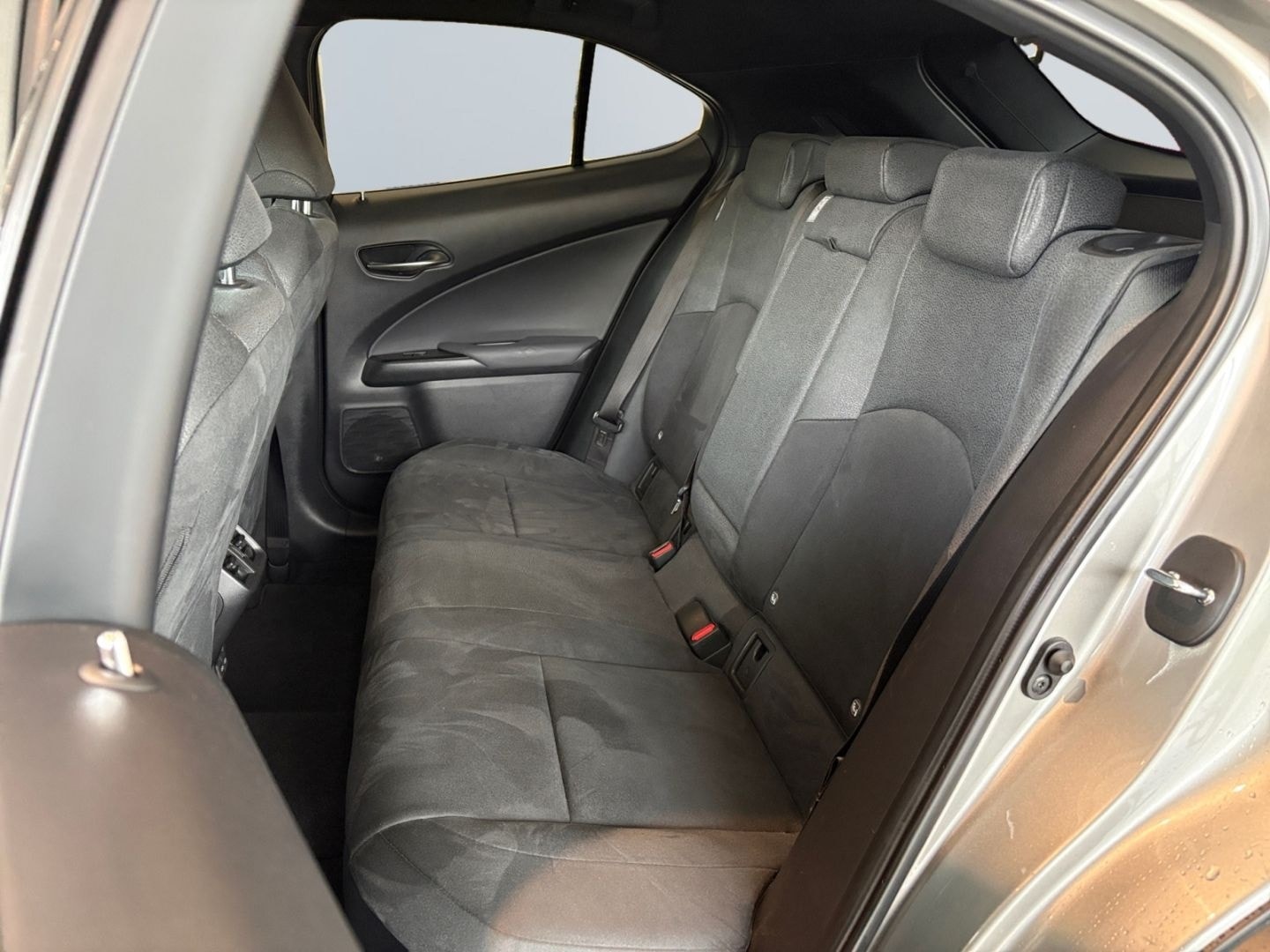 Lexus UX 250h Style Edition *Bi-LED*ACC*CAM*SHZ*WKR*Ca foto 17