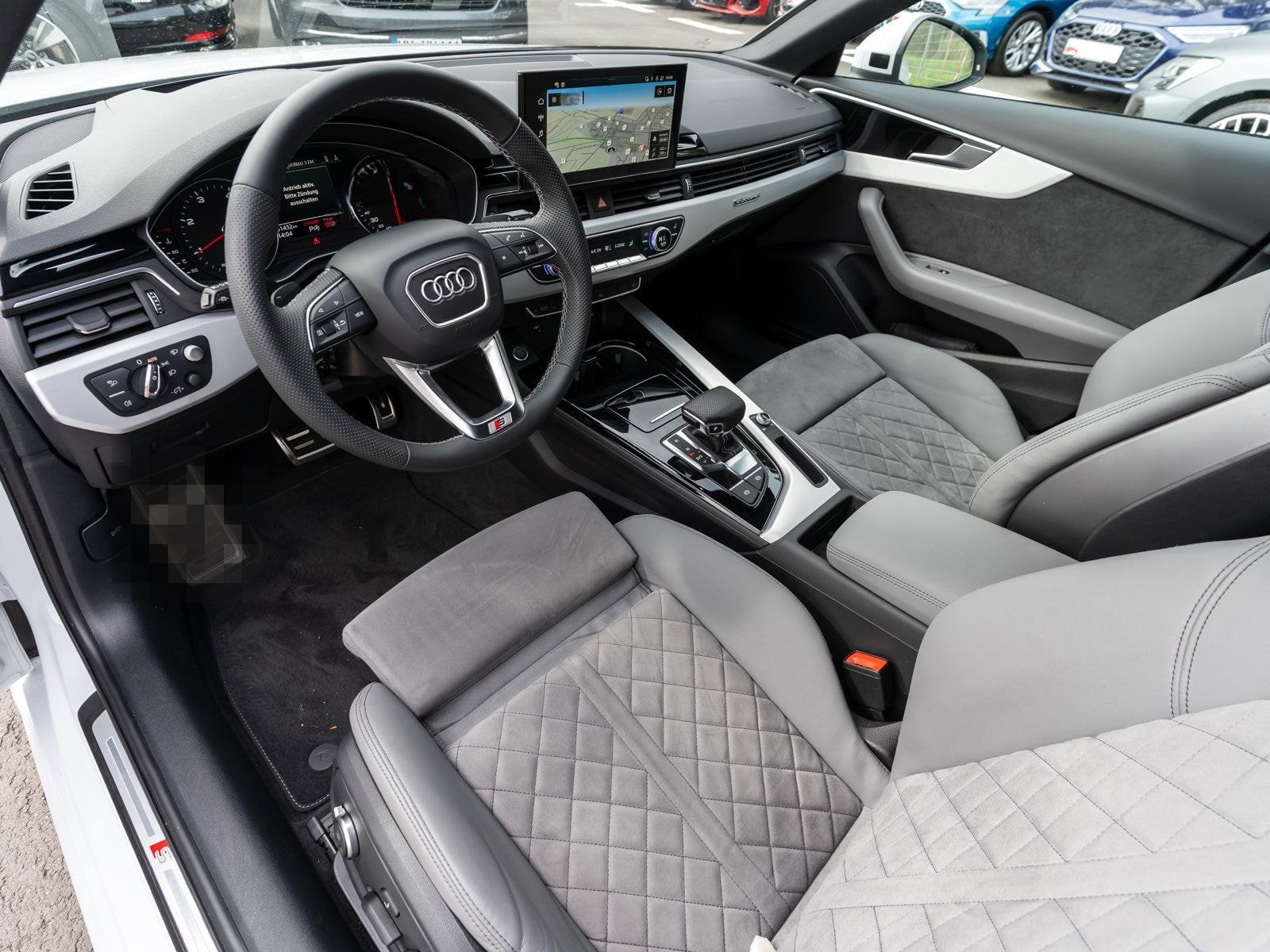 Audi A4 Avant S line 40TDI quattro NAVI MATRIX AHK RF foto 12