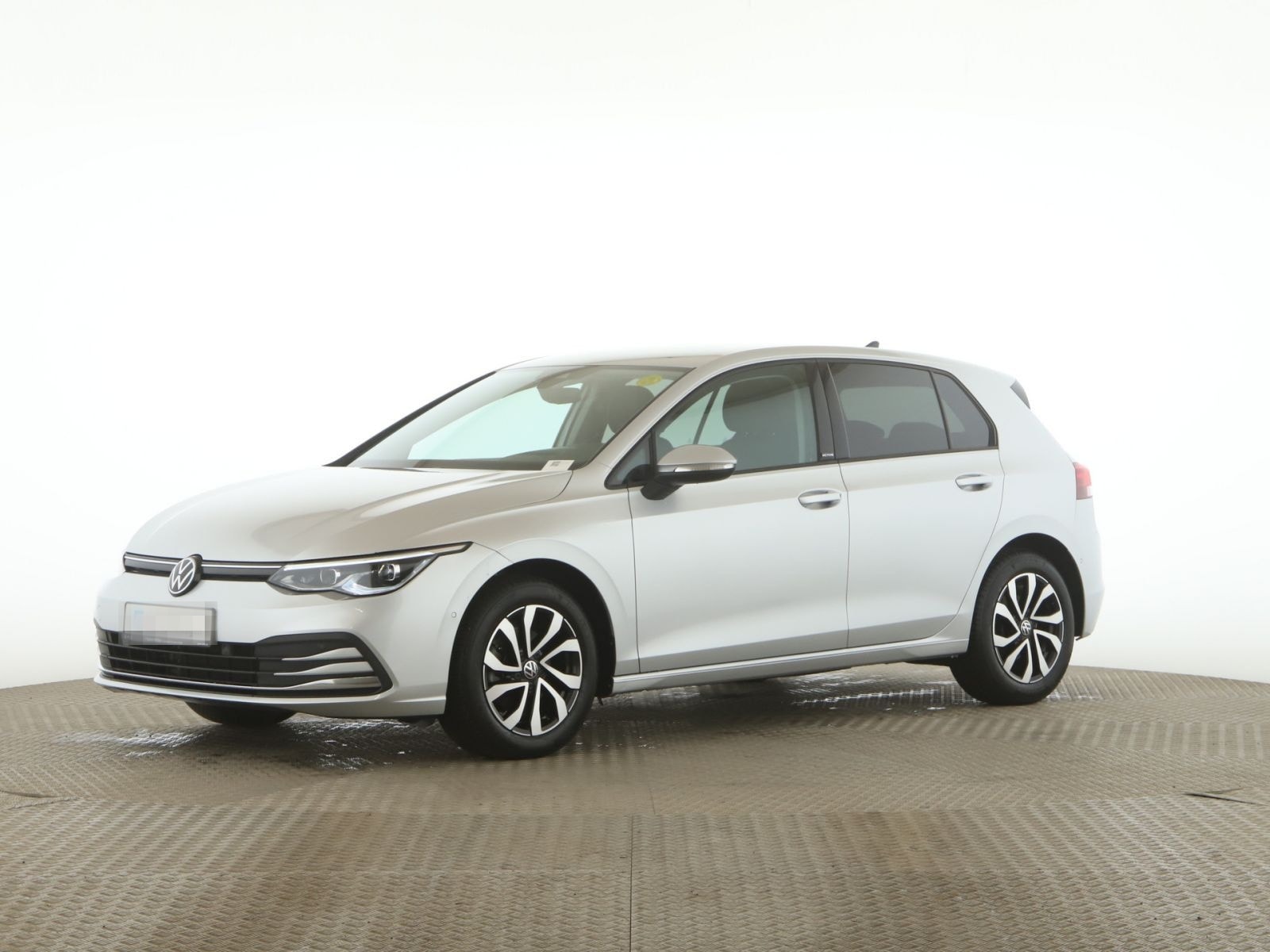 Volkswagen Golf VIII 1.5 TSI Active Standh+Navi.+RFK+SHZ+LE foto 2