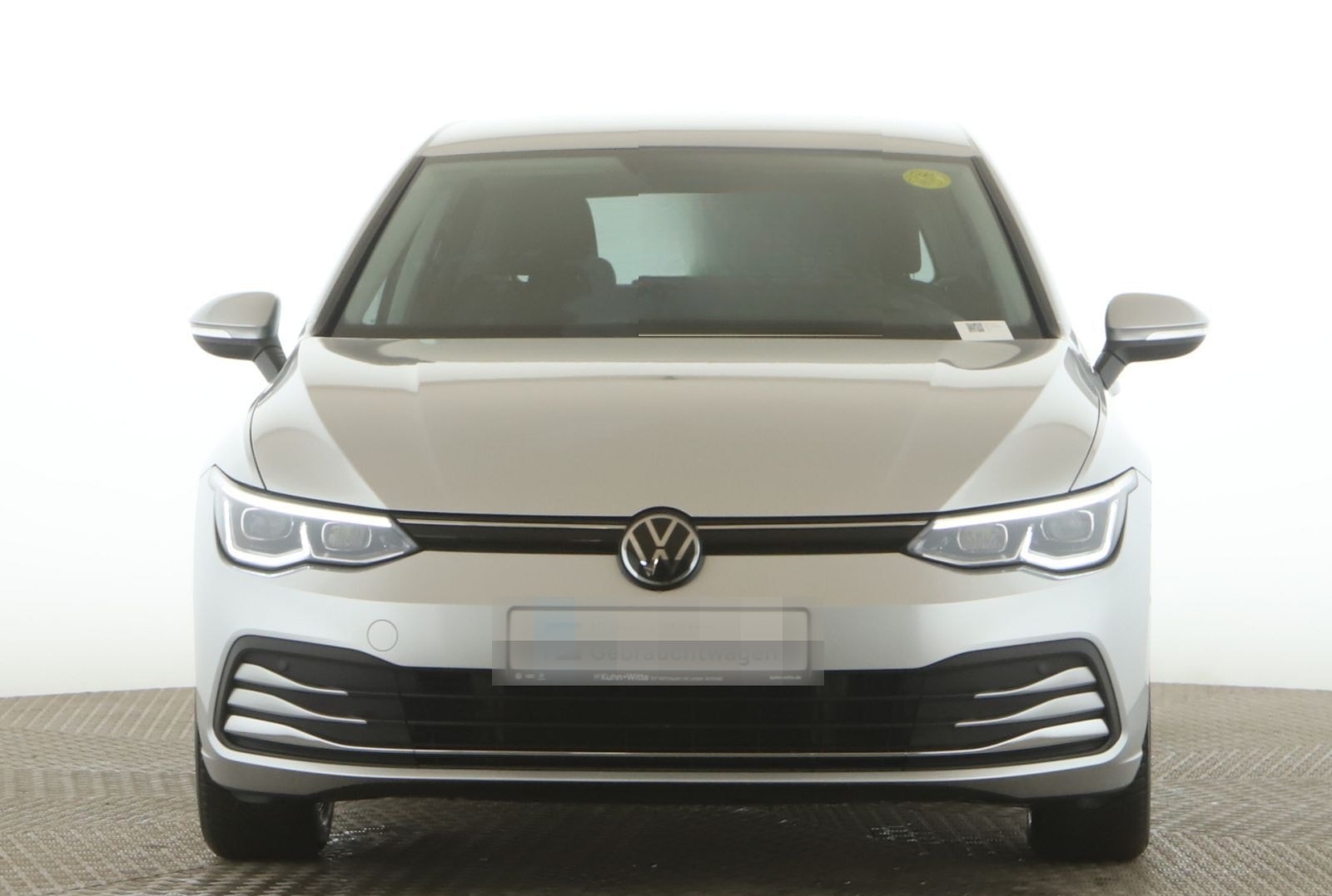 Volkswagen Golf VIII 1.5 TSI Active Standh+Navi.+RFK+SHZ+LE foto 3