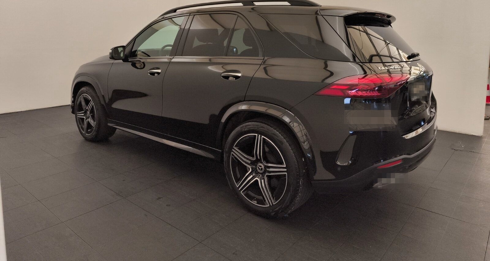 Mercedes-Benz GLE 450d 4M AMG Premium+ Airmatic Night AHK 3,5t foto 6