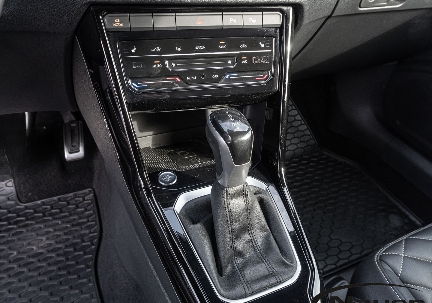 Volkswagen T-Roc Edition Black+ Cabriolet 1.5 TSI DSG R-Lin foto 16