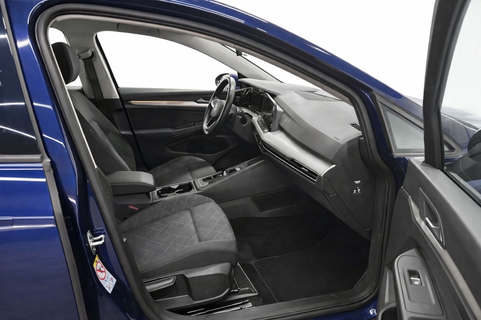 Volkswagen Golf VIII Variant eTSI DSG Life AHK ACC NAVI SHZ foto 3