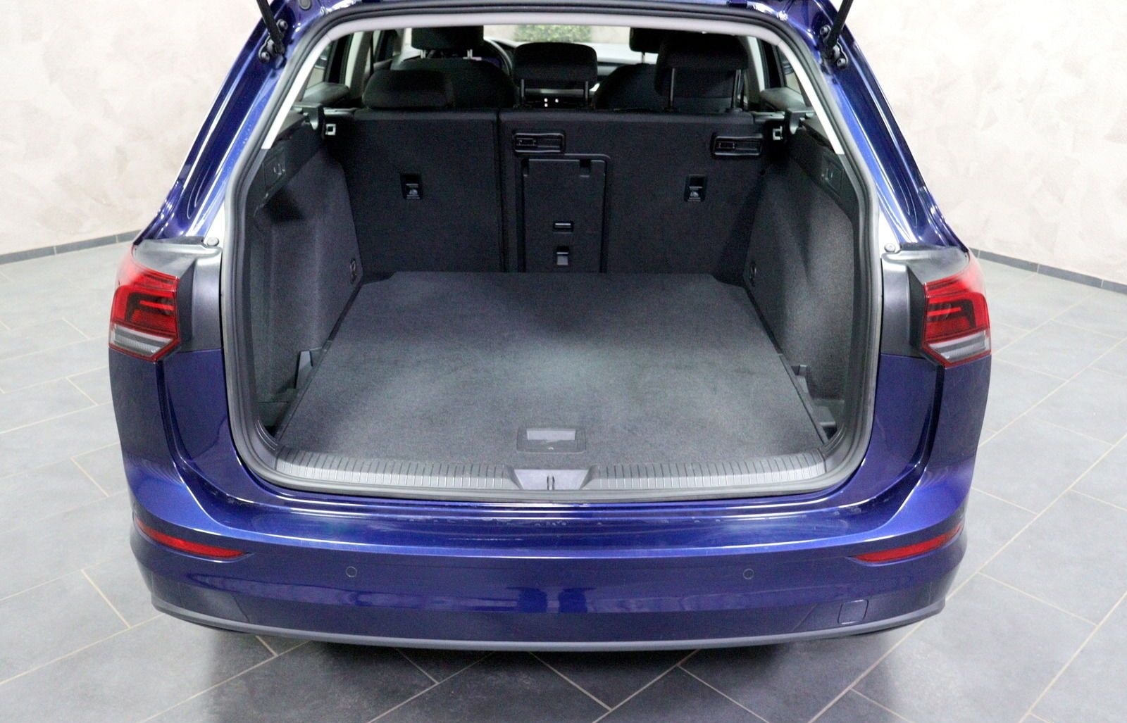 Volkswagen Golf VIII Variant eTSI DSG Life AHK ACC NAVI SHZ foto 9