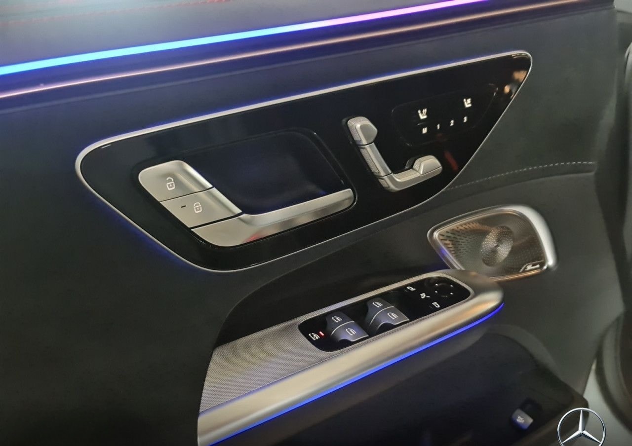 Mercedes-Benz EQE 53 4M+ AMG Prem/Hyper/HUD/HAL/Airm/Fahrass+ foto 20