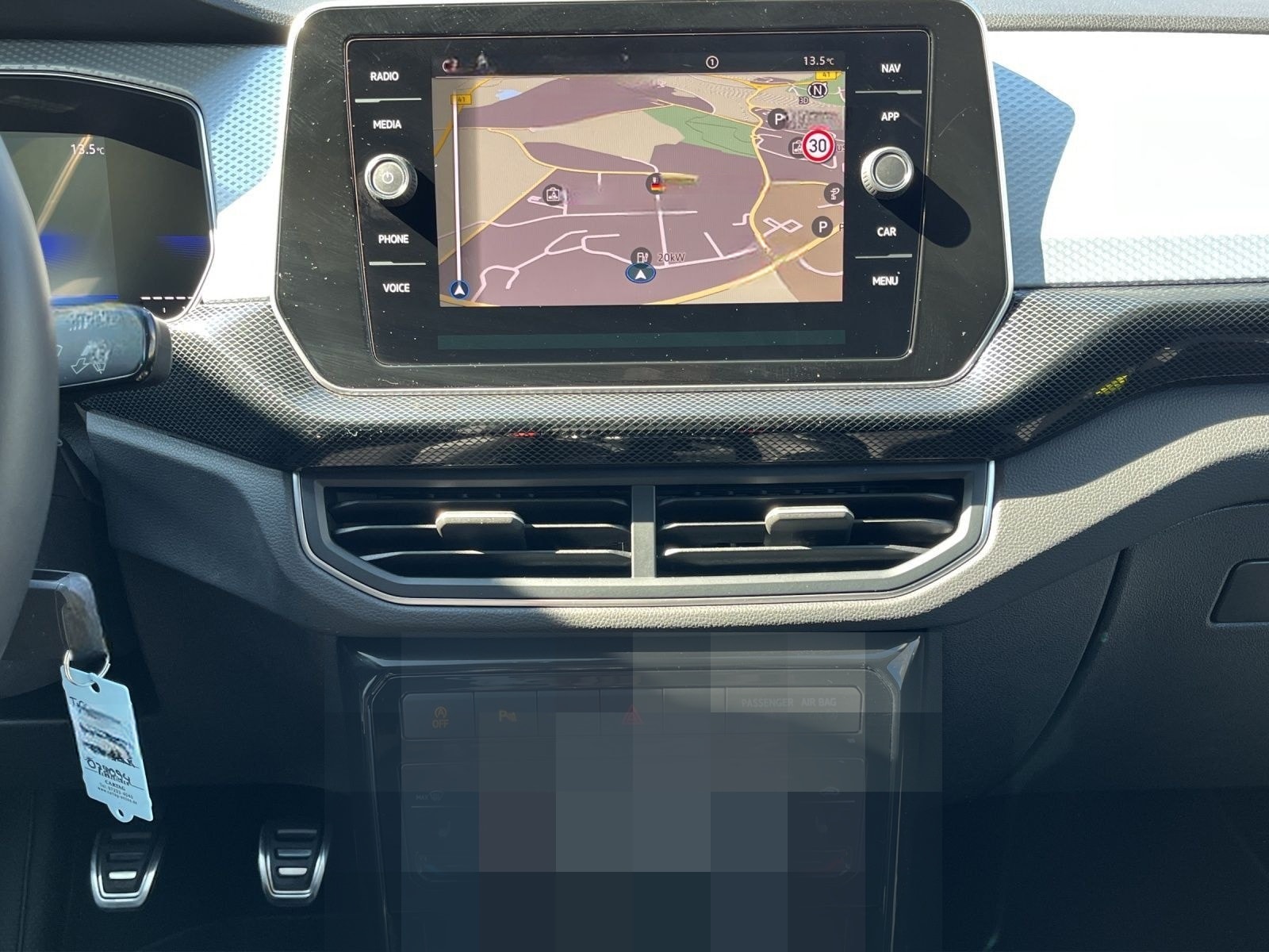 Volkswagen T-Cross GOAL 1.0 TSI, 3,99%,MTL. RATE *149¿* NAV foto 11