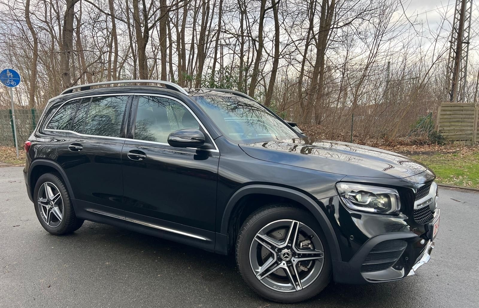 Mercedes-Benz GLB 220 d  AMG Multibeam LED Kamera DAB MBUX Tem foto 1