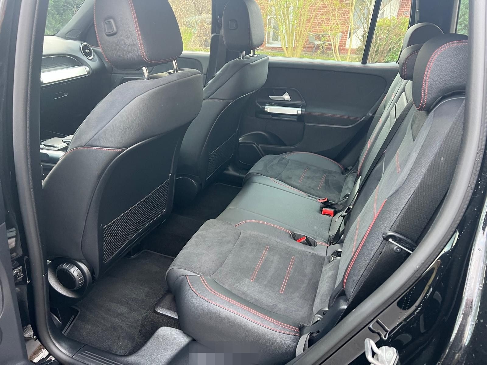 Mercedes-Benz GLB 220 d  AMG Multibeam LED Kamera DAB MBUX Tem foto 7