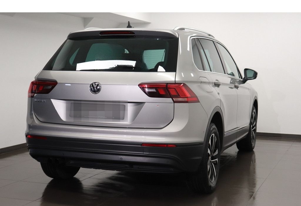 Volkswagen Tiguan 2.0 TSI IQ. DRIVE 4Motion LED NAVI foto 5
