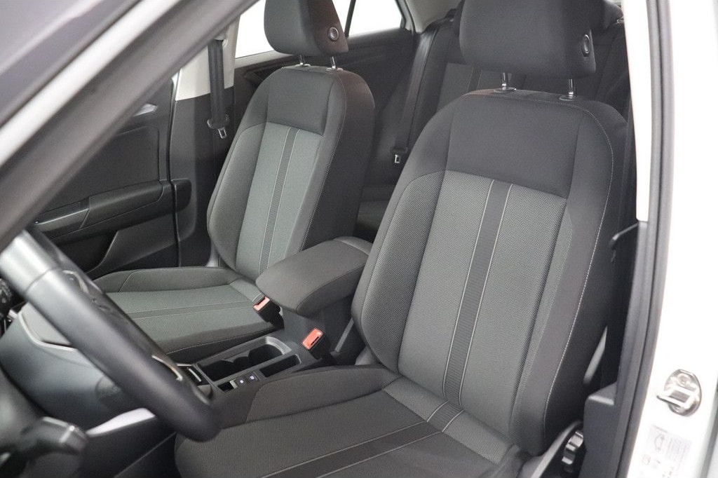 Volkswagen T-Roc 1.5 TSI DSG Life LED Winter-Paket foto 11