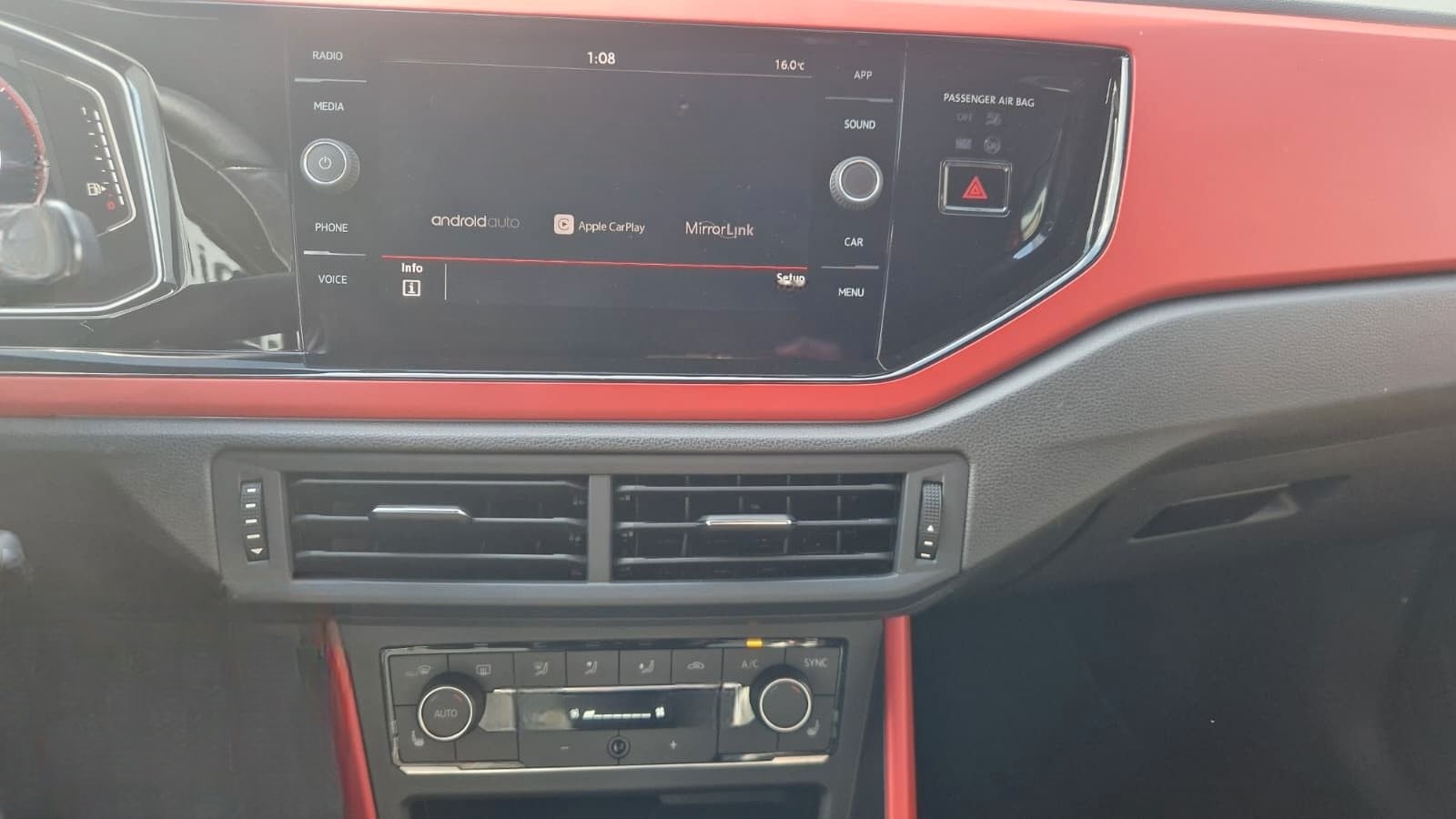 Volkswagen Polo GTI 2.0 TSI DSG foto 18