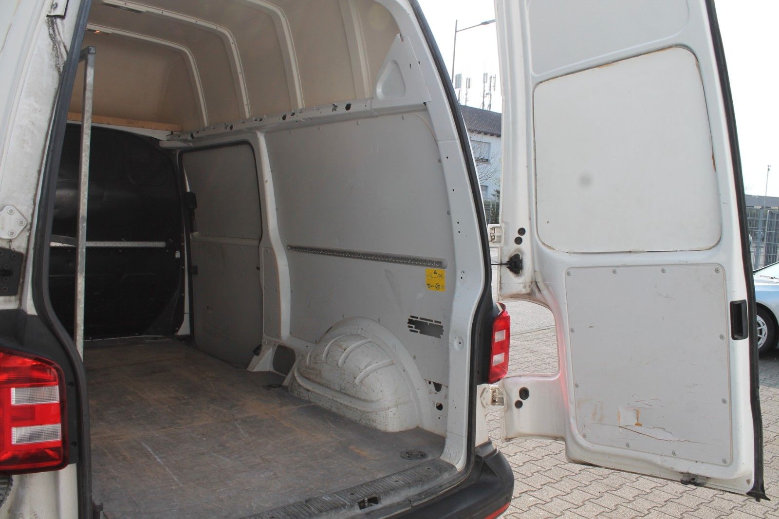 Volkswagen T6 Hoch Lang 4-Motion DSG 204 PS foto 14