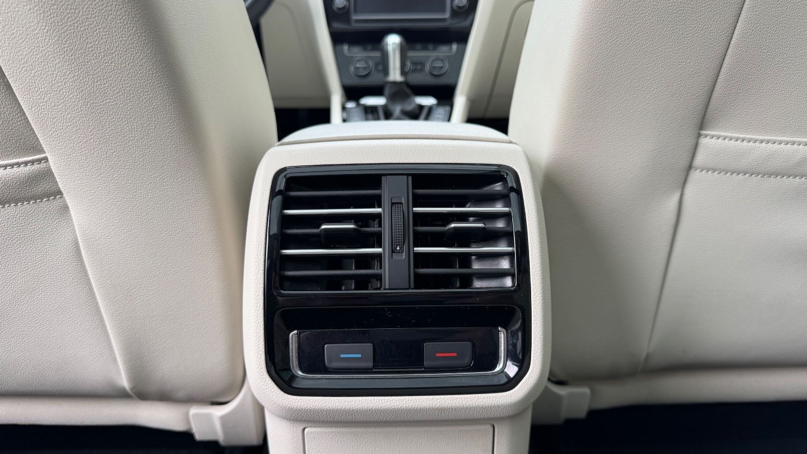 Volkswagen Passat Variant Highline BMT/Start-Stopp 4Motion foto 12