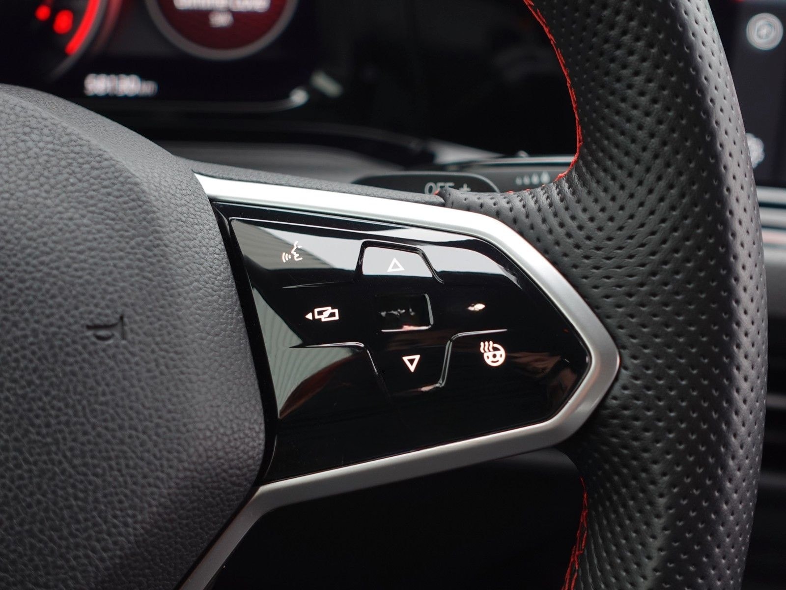 Volkswagen Golf VIII 2.0 TSI Lim. GTI Clubsport /Pure White foto 14