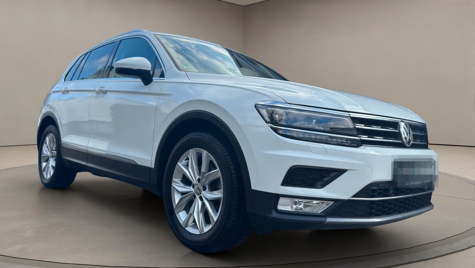Volkswagen Tiguan 1.4 TSI HIGHL VIRTUAL/NAVI/ACC/LED/AHK foto 1