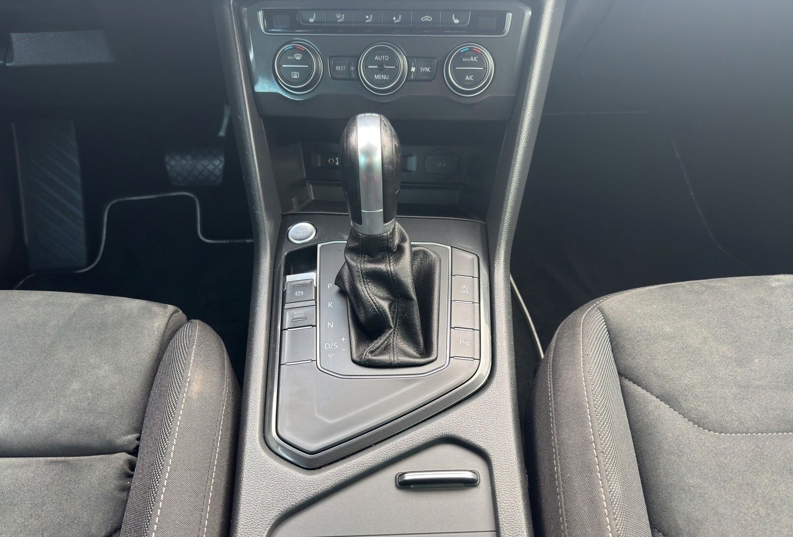 Volkswagen Tiguan 1.4 TSI HIGHL VIRTUAL/NAVI/ACC/LED/AHK foto 15