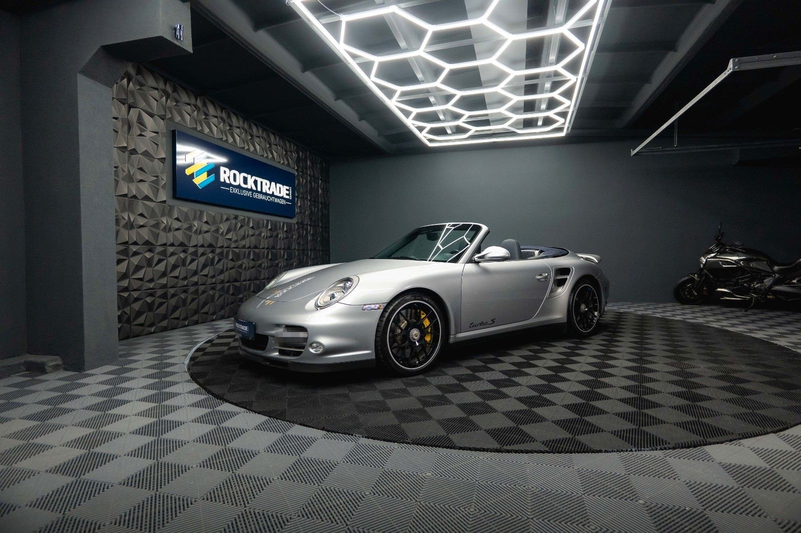 Porsche 997.2 911 Turbo S Cabrio PDK*Keramik*Unfallfrei* foto 2