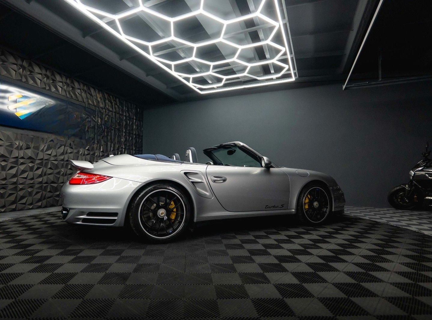 Porsche 997.2 911 Turbo S Cabrio PDK*Keramik*Unfallfrei* foto 14
