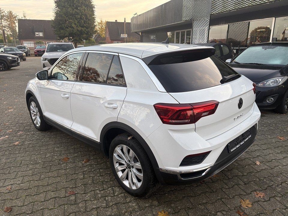 Volkswagen T-Roc 1.5 TSI Sport, Navi, PDC, ALU-F. foto 8