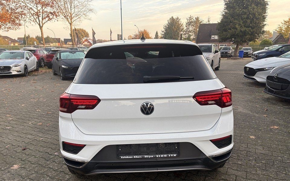 Volkswagen T-Roc 1.5 TSI Sport, Navi, PDC, ALU-F. foto 9