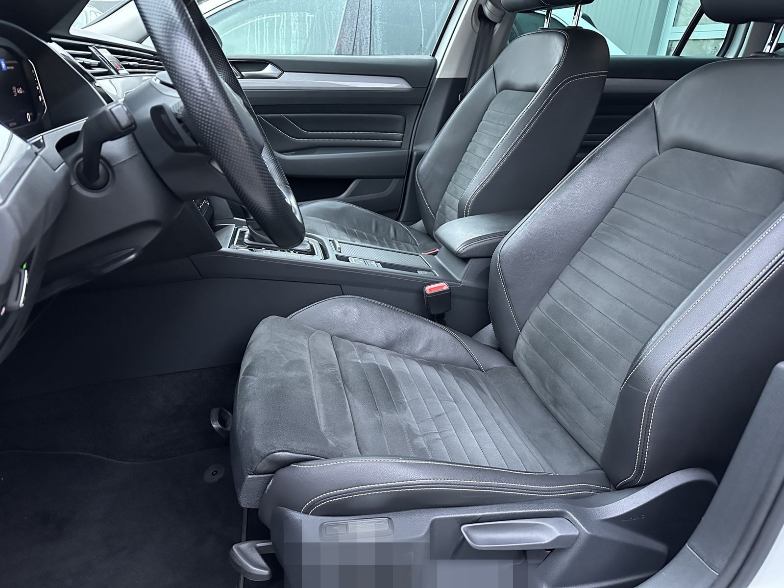 Volkswagen Passat Variant GTE Hybrid NAV+LED+AHK+VC+CARPLAY foto 9