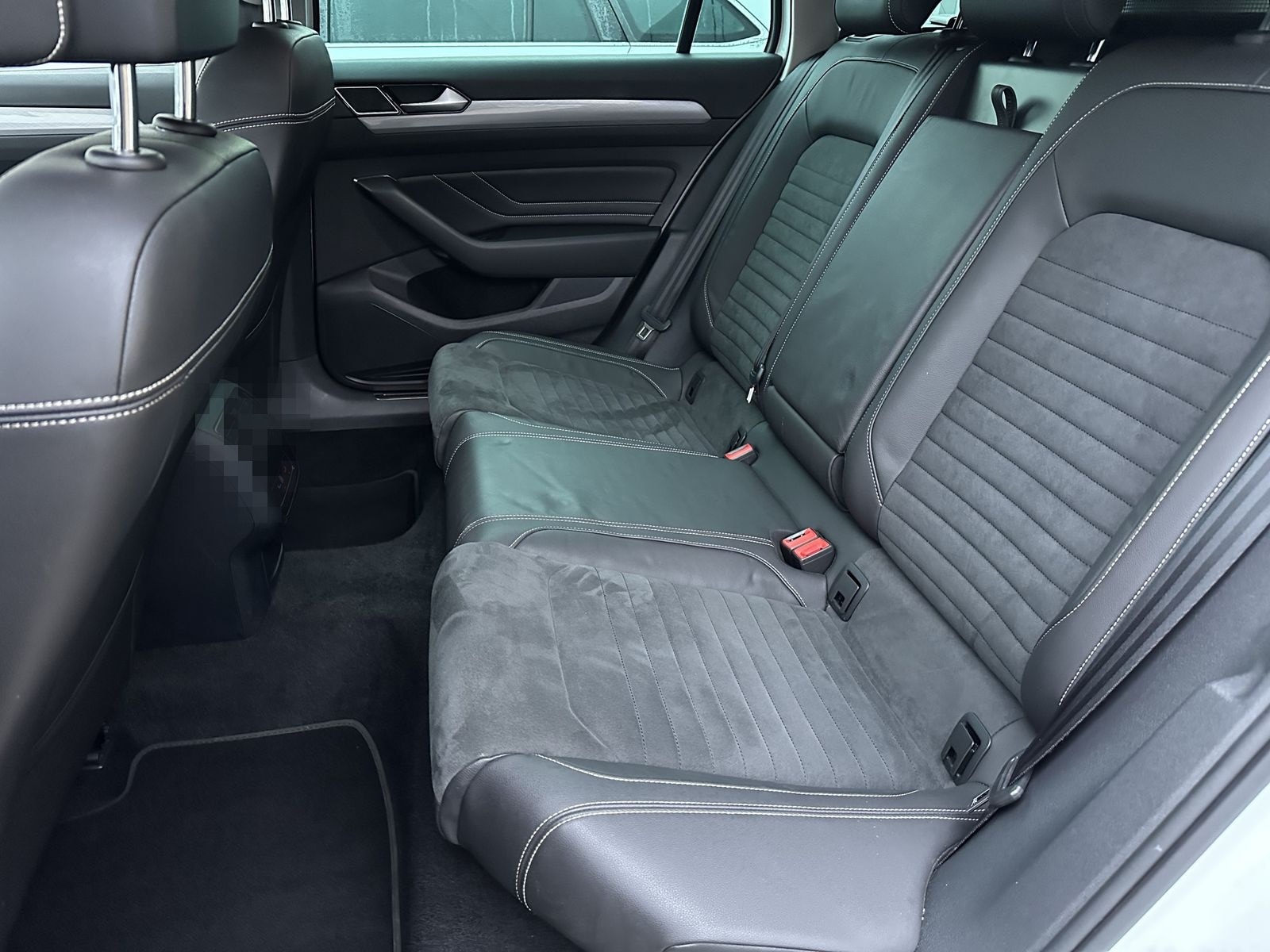 Volkswagen Passat Variant GTE Hybrid NAV+LED+AHK+VC+CARPLAY foto 10