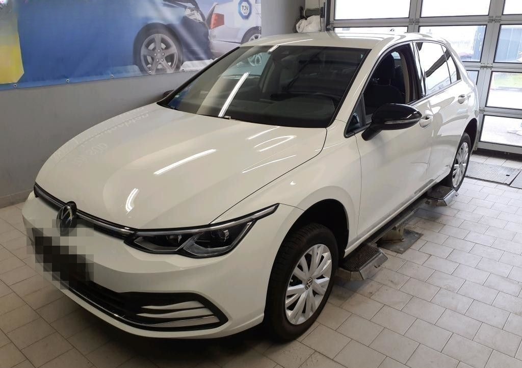 Volkswagen Golf 1.5 TSI Active #AHK #ACC #LED #KAMERA #NAVI foto 2