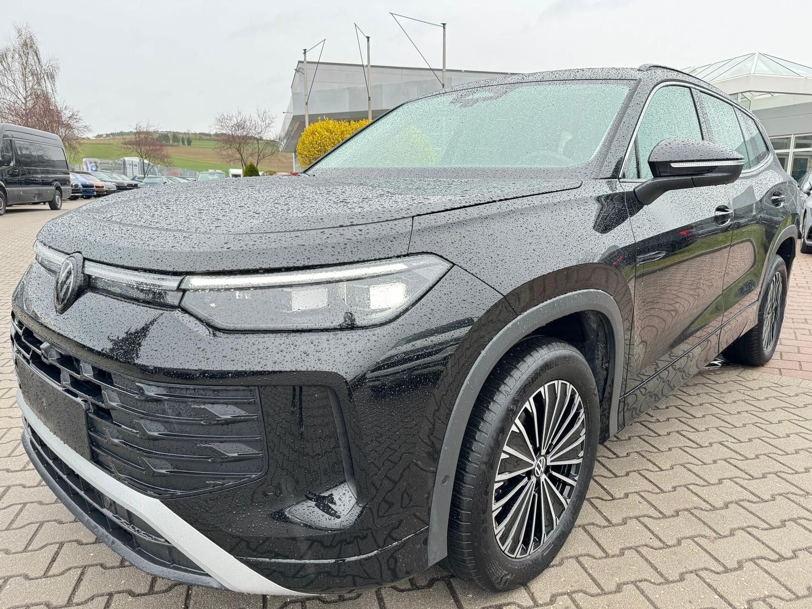 Volkswagen Tayron Life 4Mot 142kW IQ.Navi AHK 7Sitze ParkAs foto 1