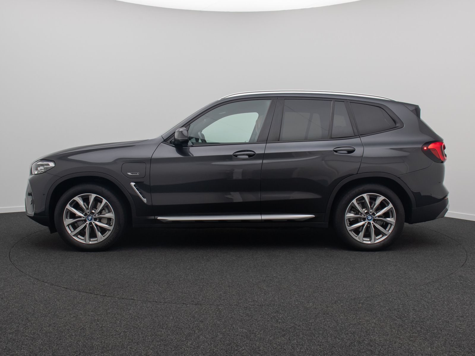BMW X3 xD30e Kamera AHK HUD DAB Sport Panoram 19Zoll foto 11