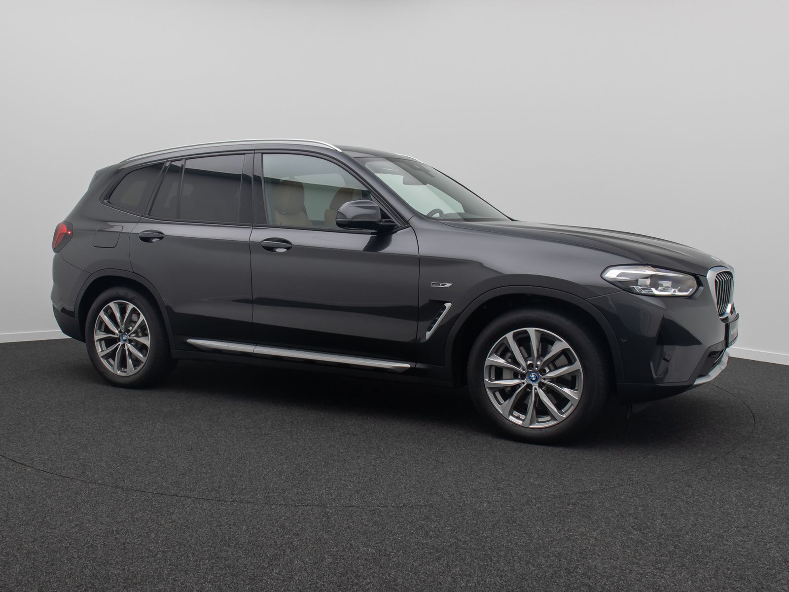 BMW X3 xD30e Kamera AHK HUD DAB Sport Panoram 19Zoll foto 4