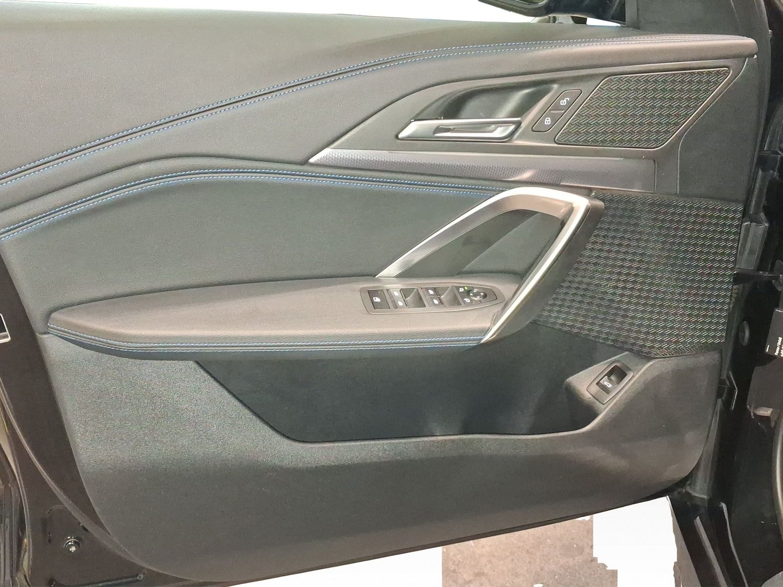 BMW X1 sDrive18d M Sportpaket SHZ ParkAs foto 14