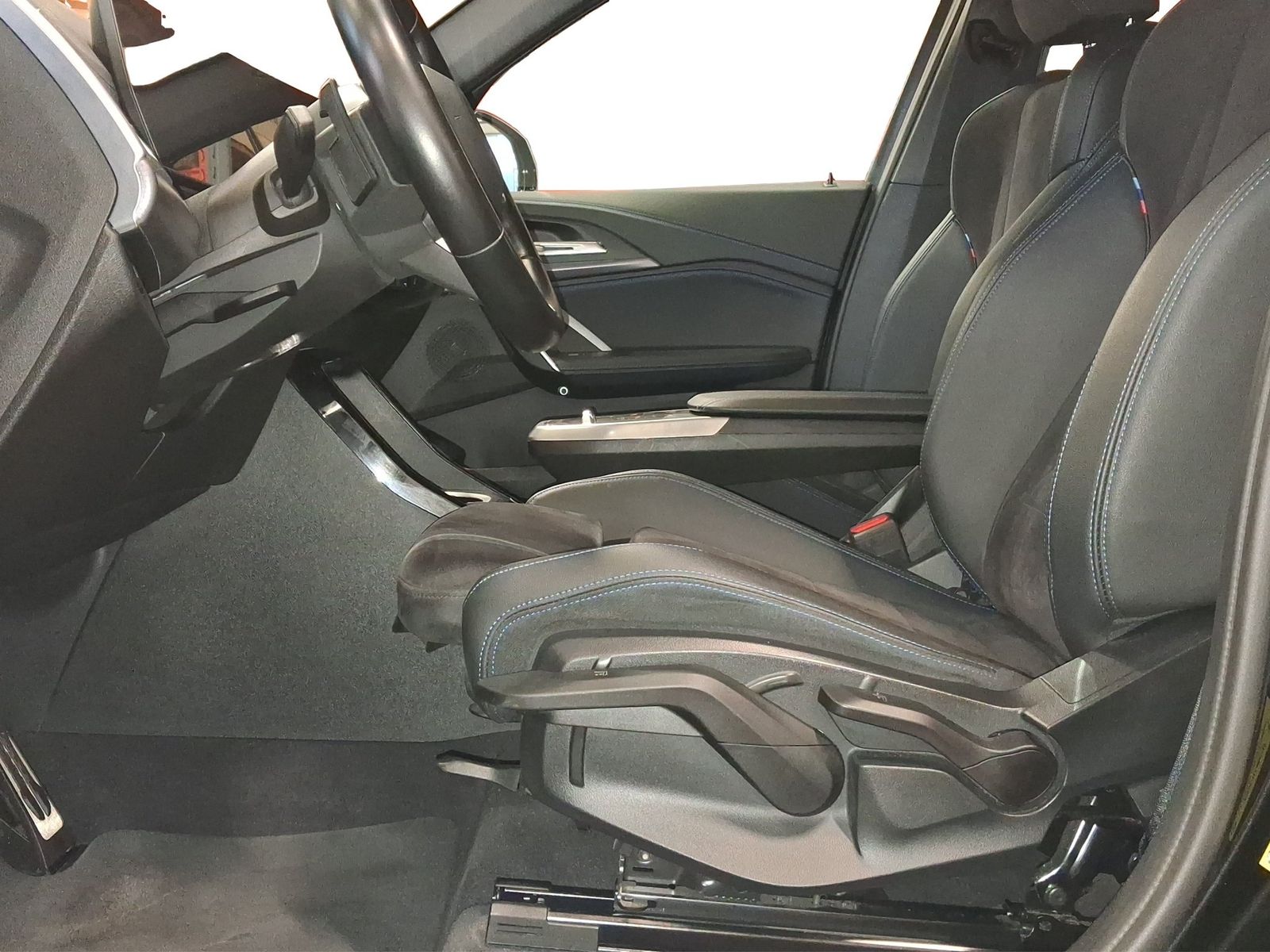 BMW X1 sDrive18d M Sportpaket SHZ ParkAs foto 7