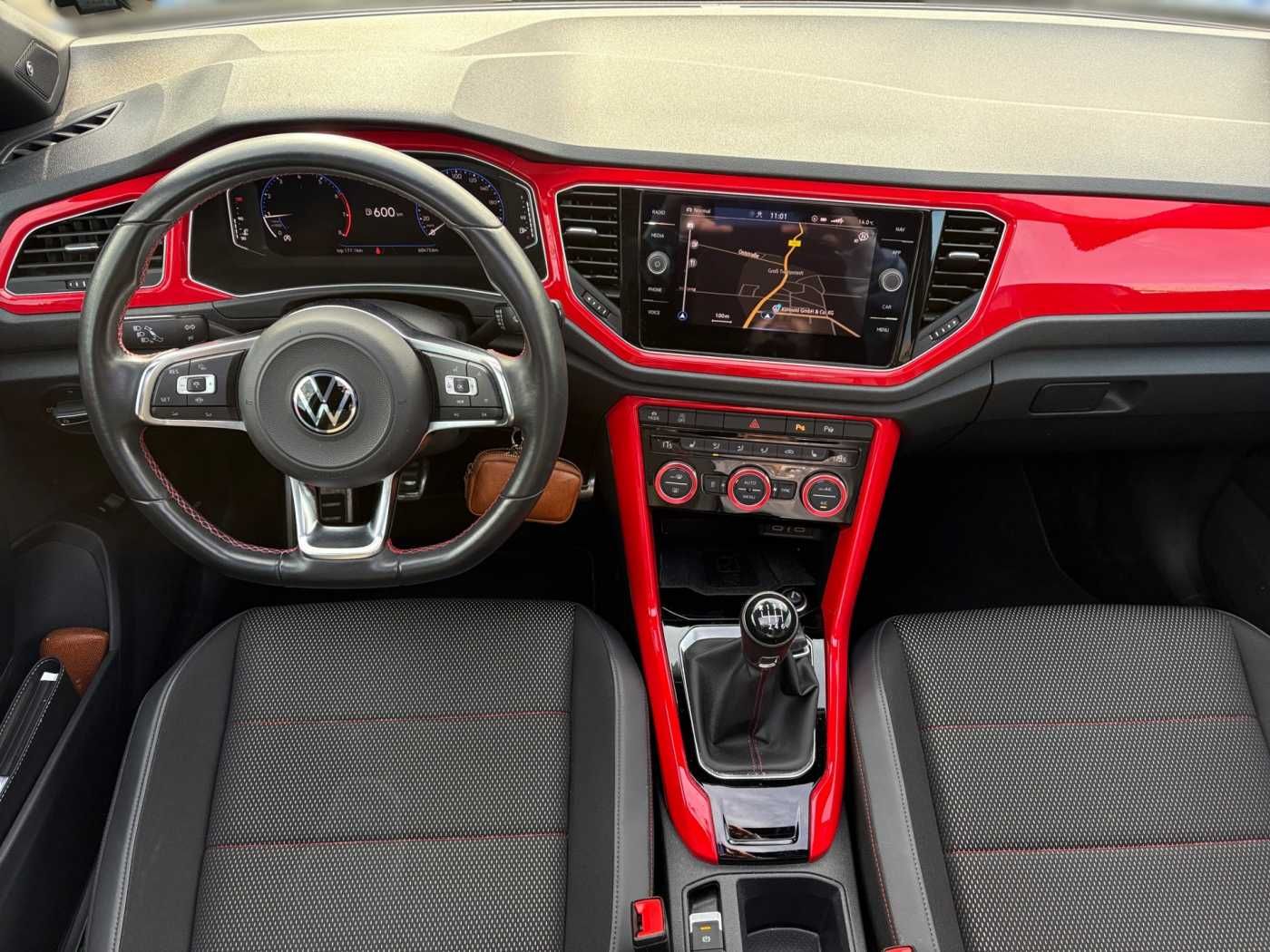 Volkswagen T-Roc 1.5 TSI Sport Garantie StandHzg RFK ACC Na foto 18