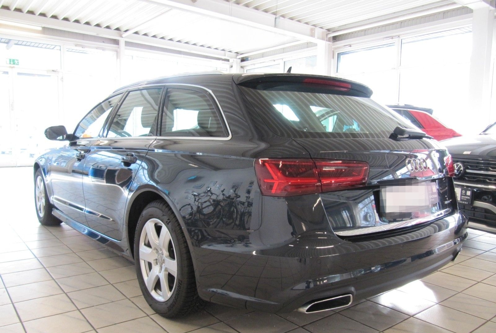 Audi A6  3,0TDI Quattro+XEN+NAV+SHZ foto 4