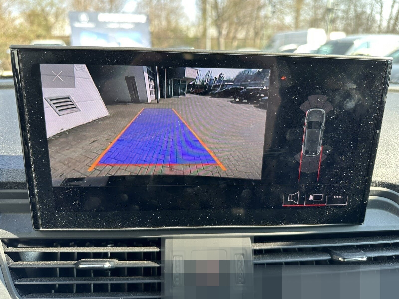 Audi Q5 40 Sportback 2.0 TDI quattro AHK Pano Night foto 14