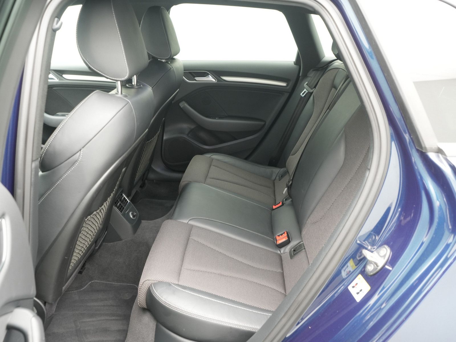 Audi A3 Sportback S Line S-TRON NAVI LEDER SHZ LED foto 10