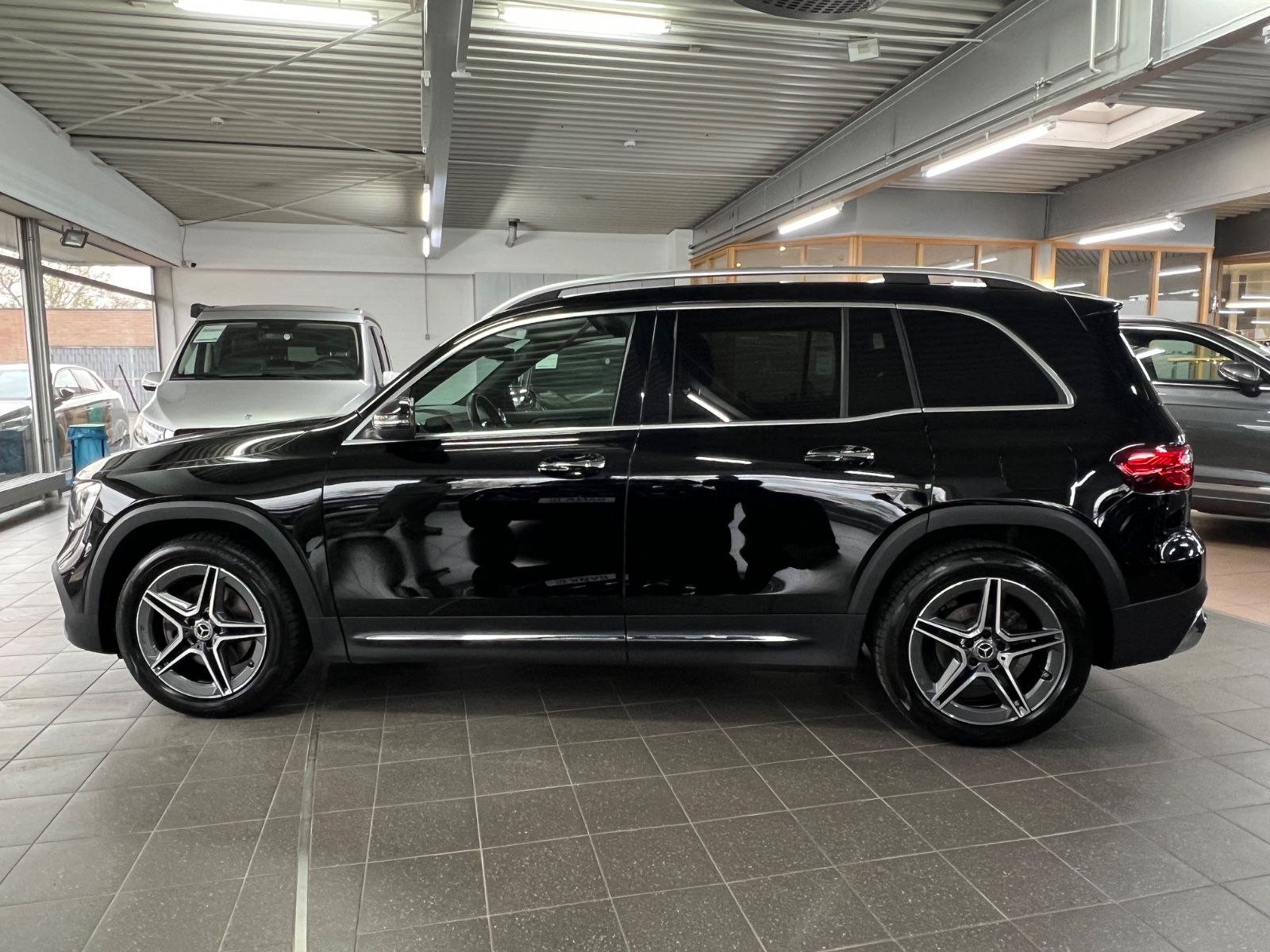 Mercedes-Benz GLB 200 d AMG Line Keyless+AMB+Spur+Halte+uvm... foto 6