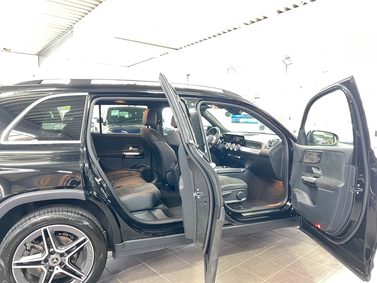 Mercedes-Benz GLB 200 d AMG Line Keyless+AMB+Spur+Halte+uvm... foto 9