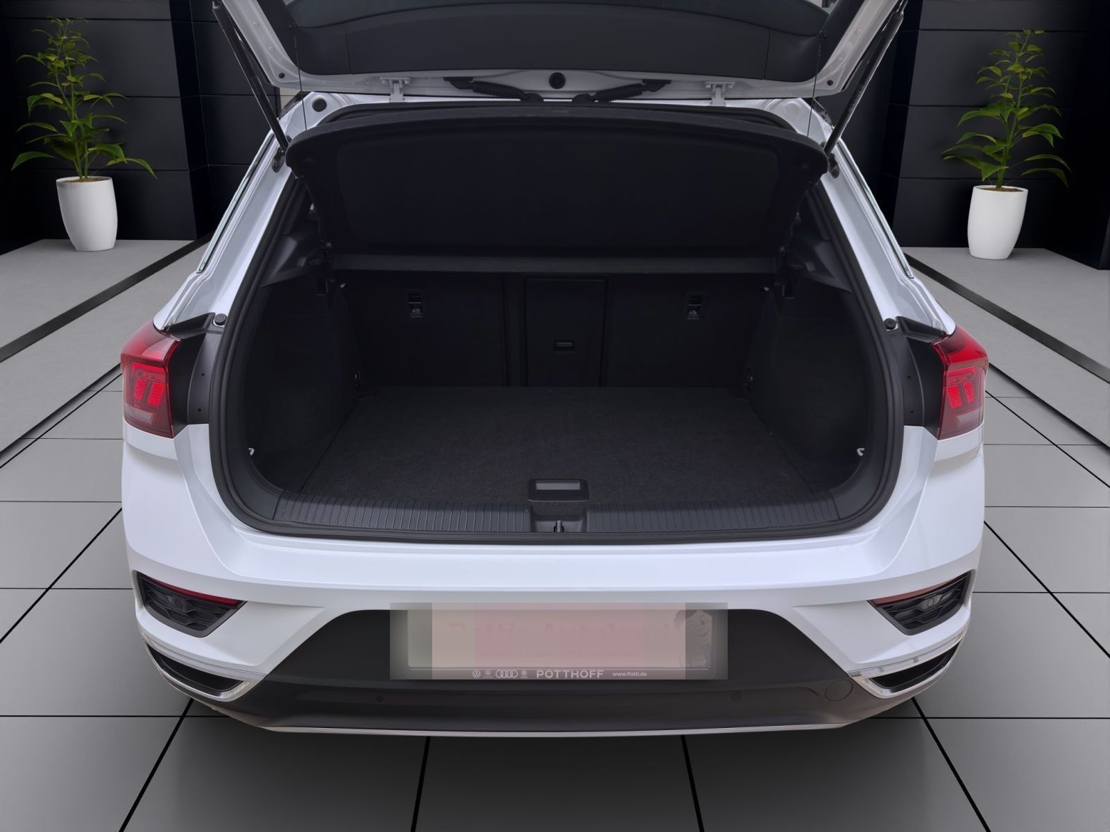 Volkswagen T-Roc 1.5 TSI SPORT AHK PDC LED SITZHZG foto 4