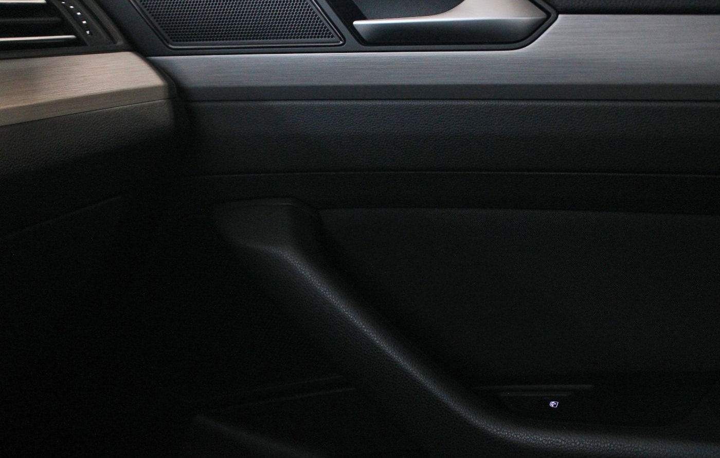 Volkswagen Passat Variant 2.0 TDI AHK|ACC|RCam|SHZ|NAV|APP foto 17