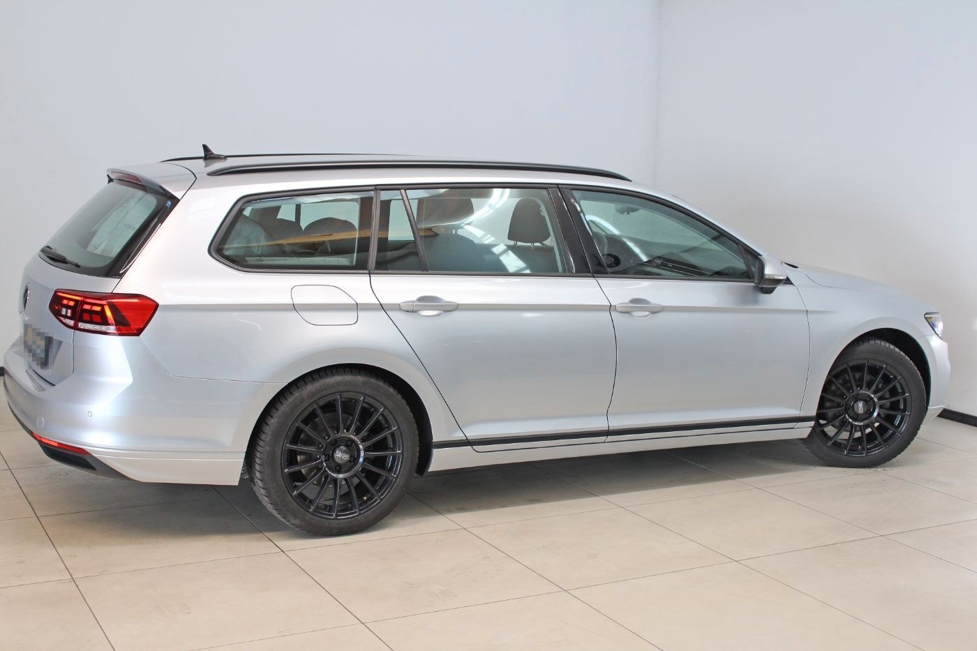 Volkswagen Passat Variant 2.0 TDI AHK|ACC|RCam|SHZ|NAV|APP foto 6