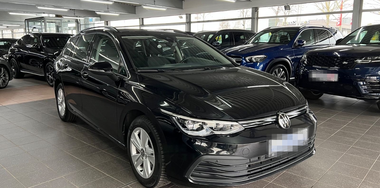 Volkswagen Golf VIII 2.0 TDI Var. Life III VIELE PAKETE III foto 4