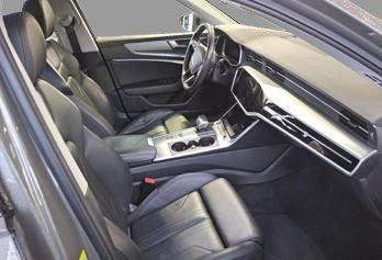 Audi A6 Avant 45 TDI Q Sport MATRIX+BLACK+APP+AHK foto 4