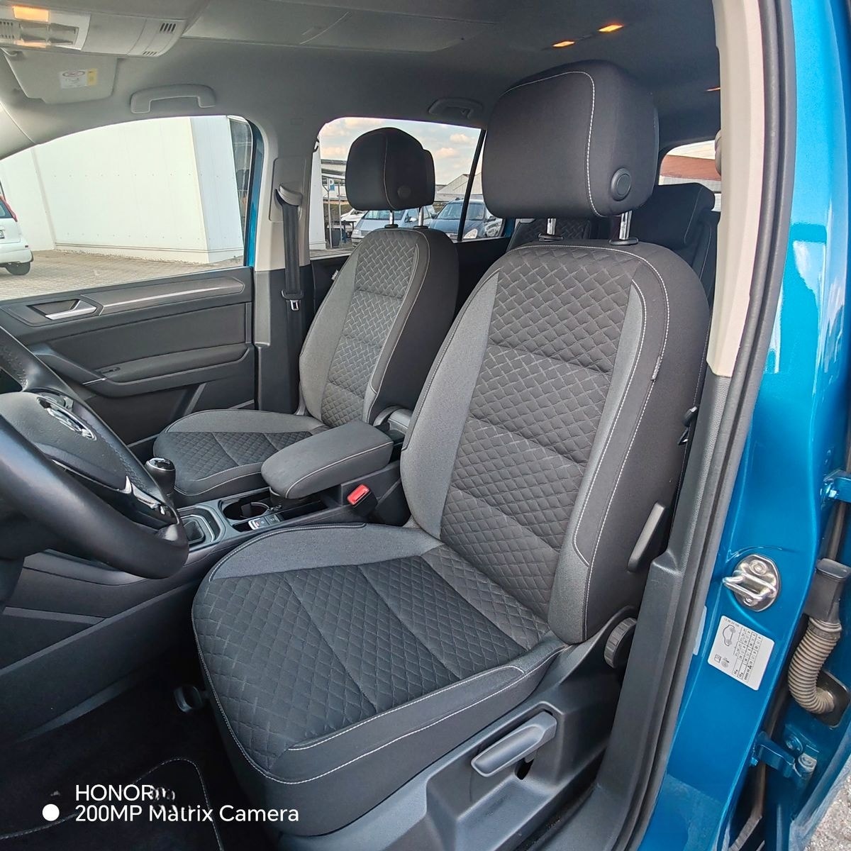 Volkswagen Touran Join 7 Sitze - NAVI- HU NEU foto 11