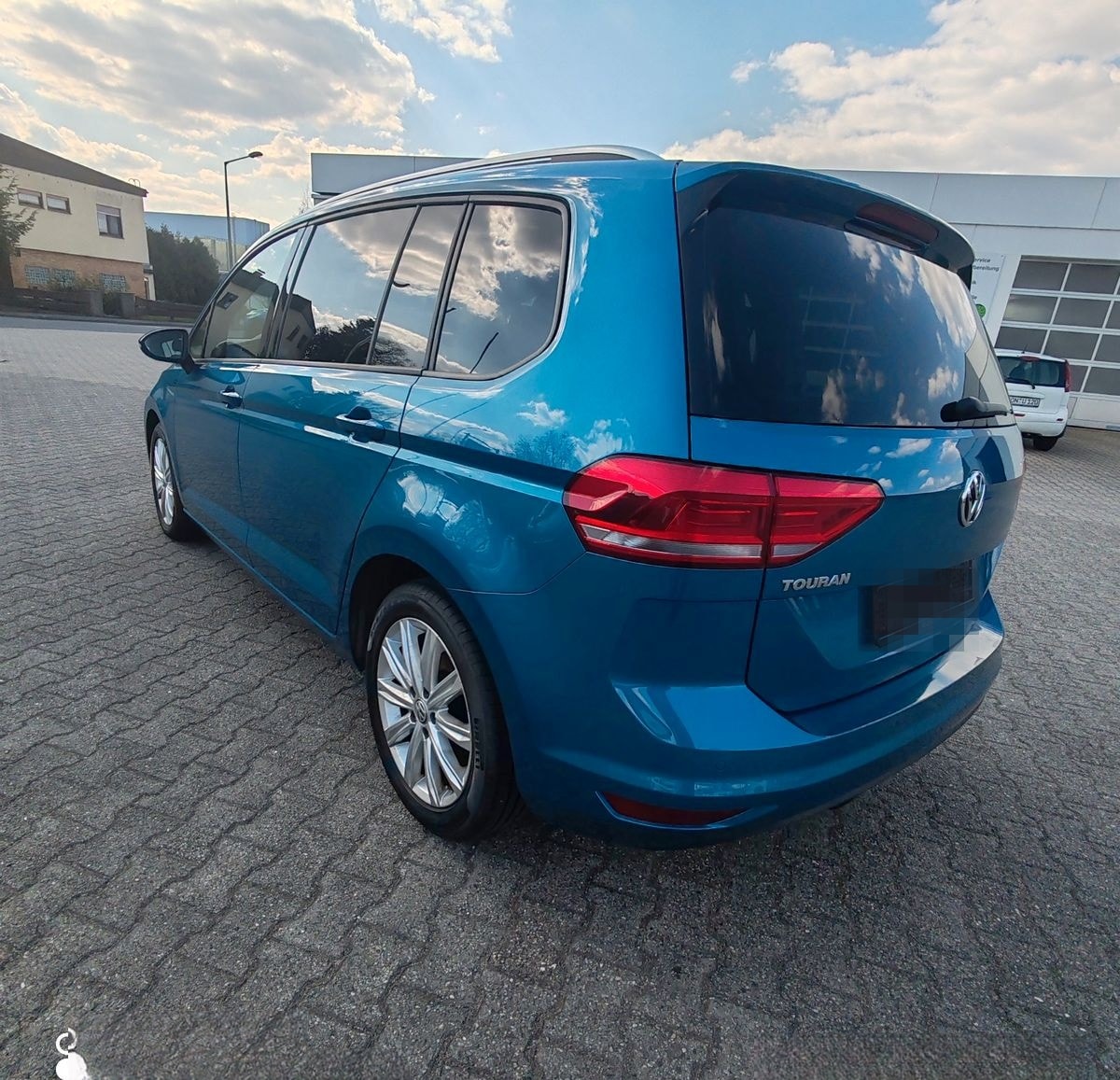 Volkswagen Touran Join 7 Sitze - NAVI- HU NEU foto 5