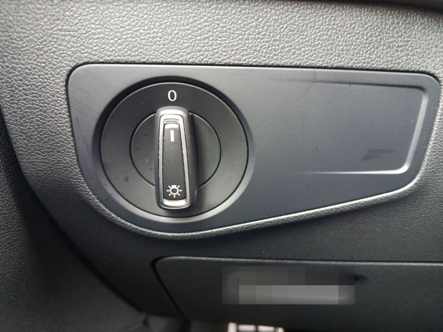 Volkswagen Tiguan R 2.0 TSI 4Motion+PDC+Sitzhzg+Ahk foto 16